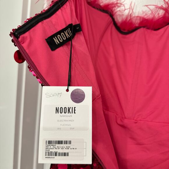 NWT‎ Nookie Electra Feather Trim Sequin Midi Dress in Fuchsia Size Small - Picture 3 of 6